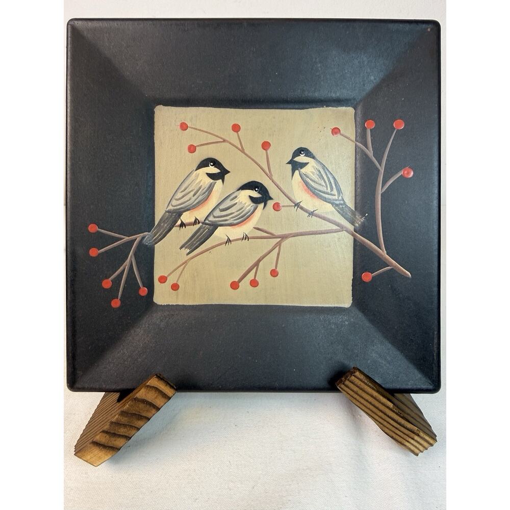 Donna White Hearthside Collection 8’ Chickadees On Branch W/ Berries